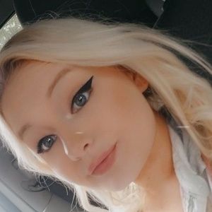 Meet your Posher, Haliee grace